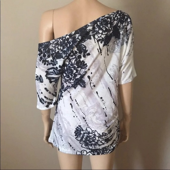 Off the shoulder top Size L - Picture 2 of 3